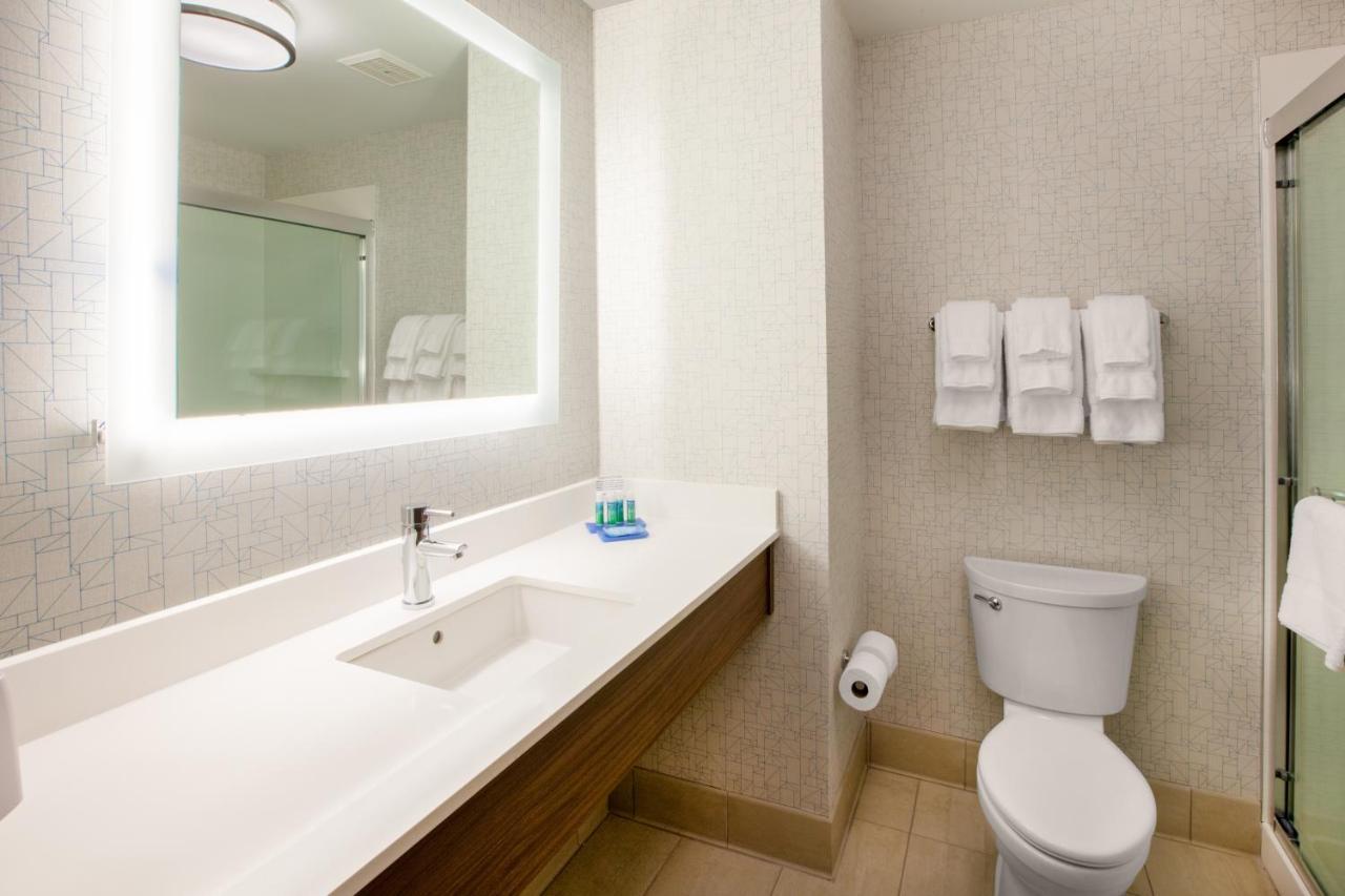 Holiday Inn Express & Suites - Bullhead City By Ihg Екстериор снимка