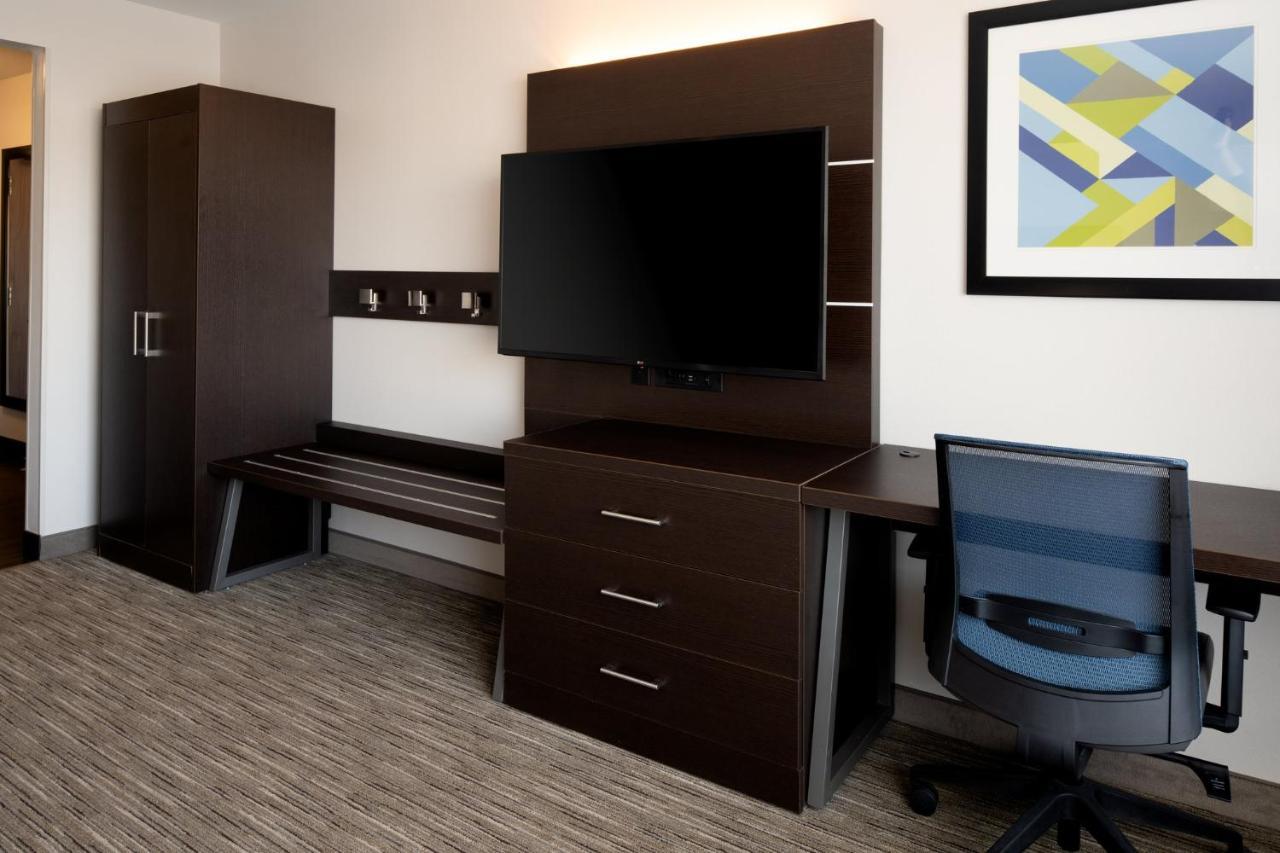 Holiday Inn Express & Suites - Bullhead City By Ihg Екстериор снимка
