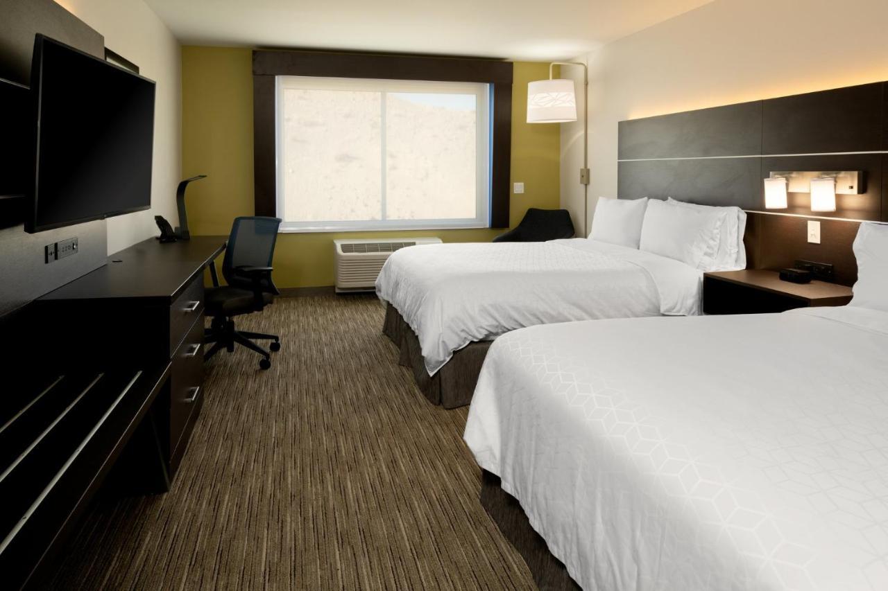 Holiday Inn Express & Suites - Bullhead City By Ihg Екстериор снимка